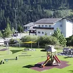 Appartement Mit Blick Auf Berge By Interhome